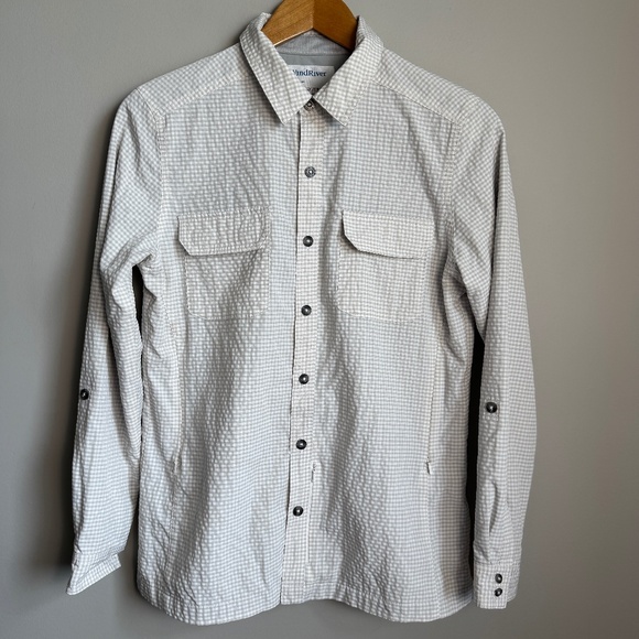 WindRiver No Fly Zone Lined Outdoor Button Up Shirt Roll-Tab Sleeves Beige Small - Picture 1 of 16